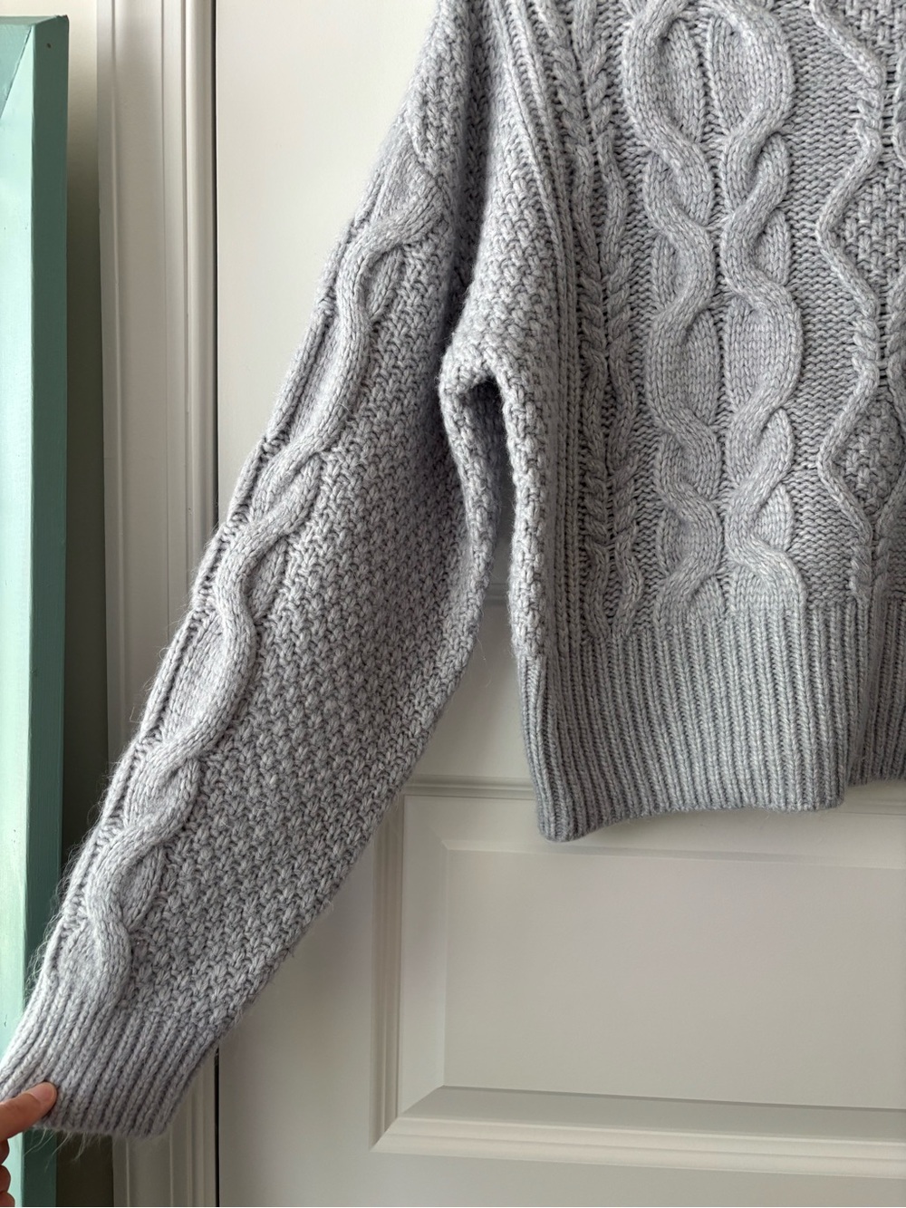525 America Light Gray/ Baby Blue Cable Knit Mock Neck Sweater Size L - Picture 3 of 7